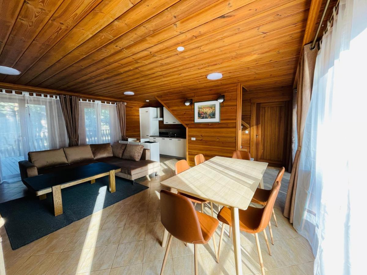 Ferienwohnung Salkoni Pape Exterior foto
