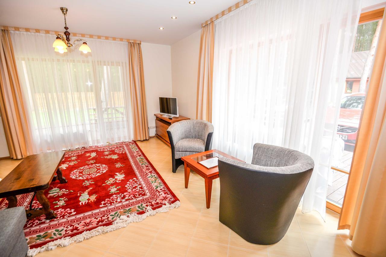 Ferienwohnung Salkoni Pape Exterior foto
